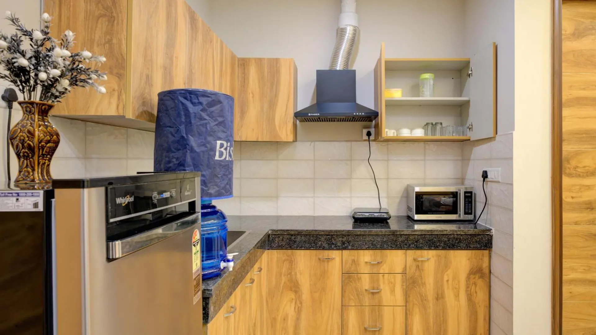 The Lodgers Luxury 1 Bhk Serviced Apartment Near Golf Course Road Gurugram グルガウン インド