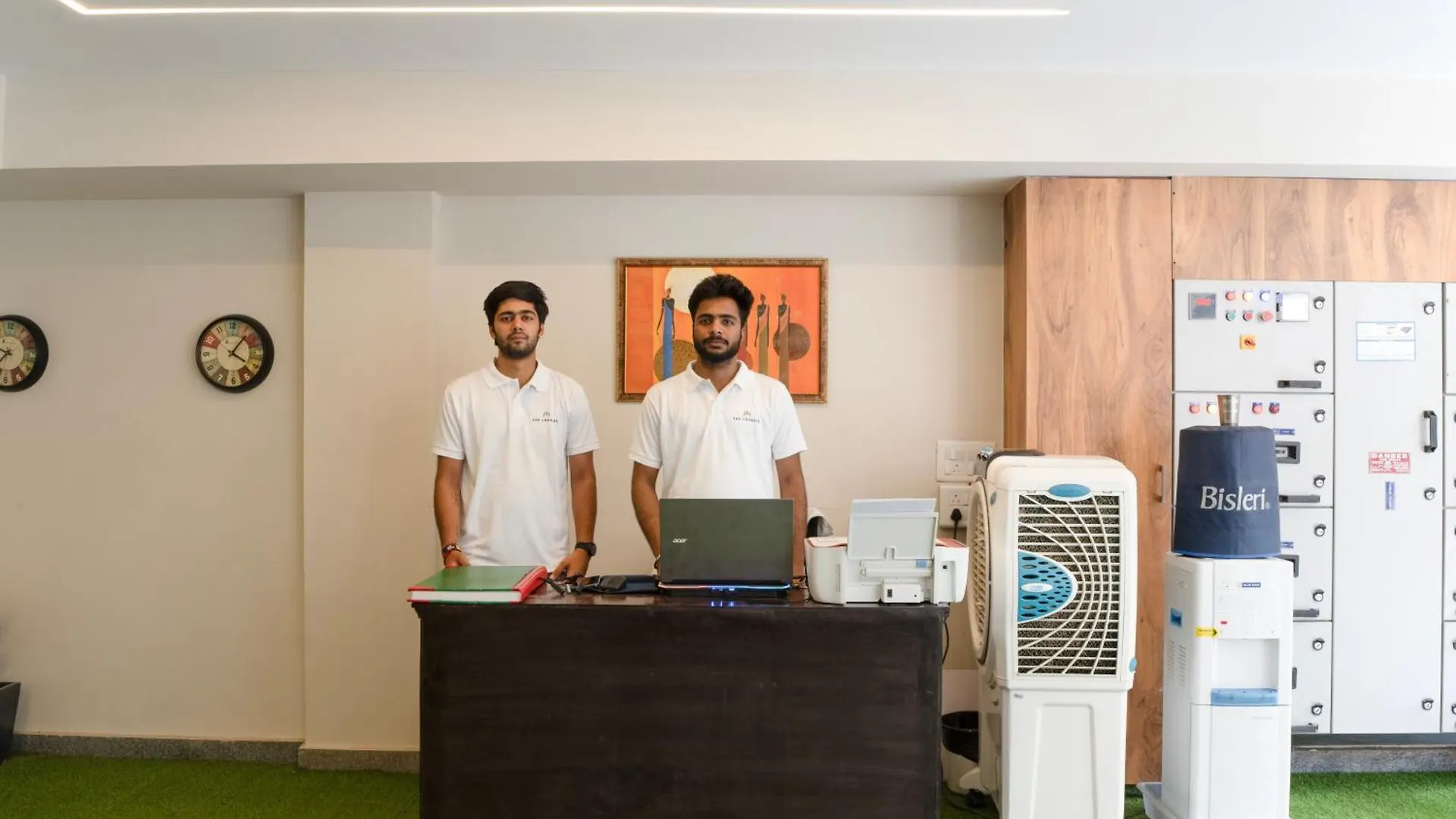 The Lodgers Luxury 1 Bhk Serviced Apartment Near Golf Course Road Gurugram グルガウン