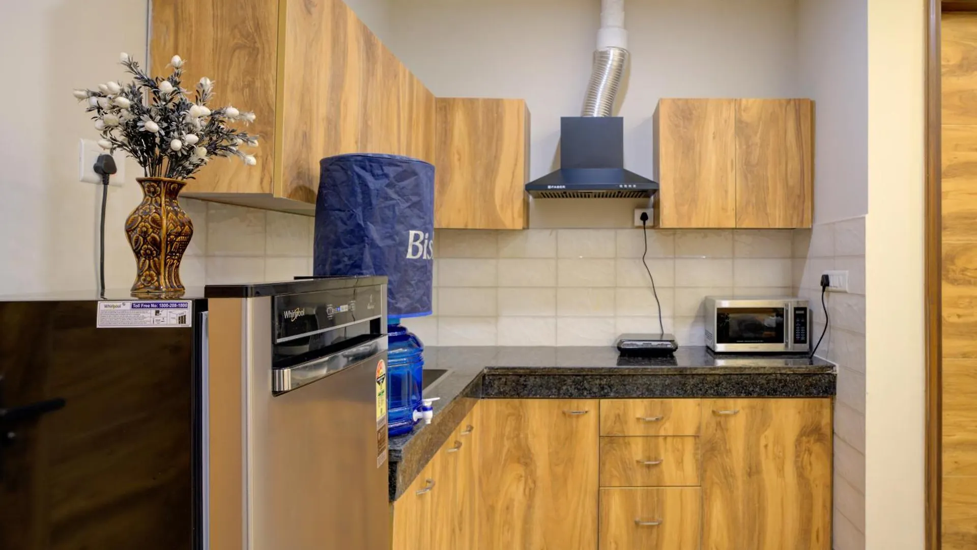 The Lodgers Luxury 1 Bhk Serviced Apartment Near Golf Course Road Gurugram グルガウン